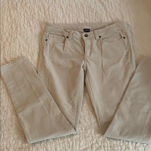 Patagonia skinny corduroy pants